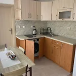 зора-обзор Apartment