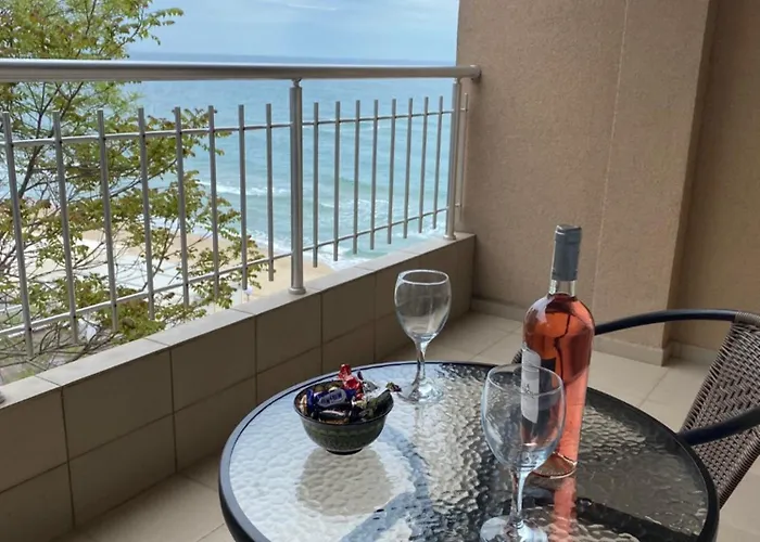 зора-обзор アパート *